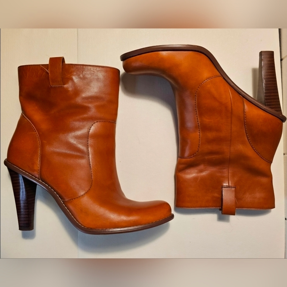 Cole Haan Kendal Short Boot Brown Leather Block Heel Pull On Comfort Bootie 8
